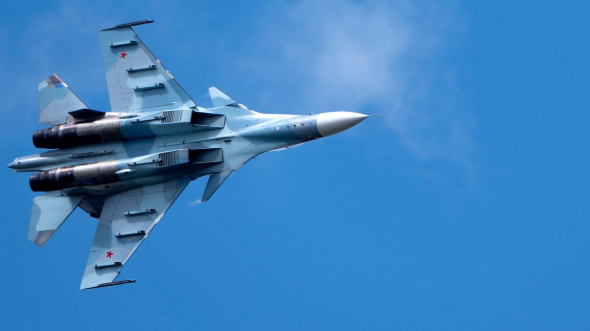 Ruská stíhačka se zřítila v Kaliningradské oblasti, oba piloti zahynuli